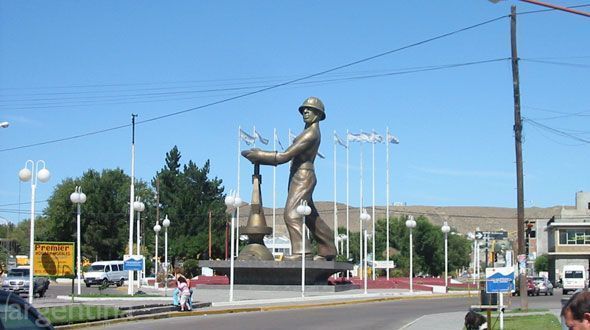 Monumento al obrero petrolero El Gorosito